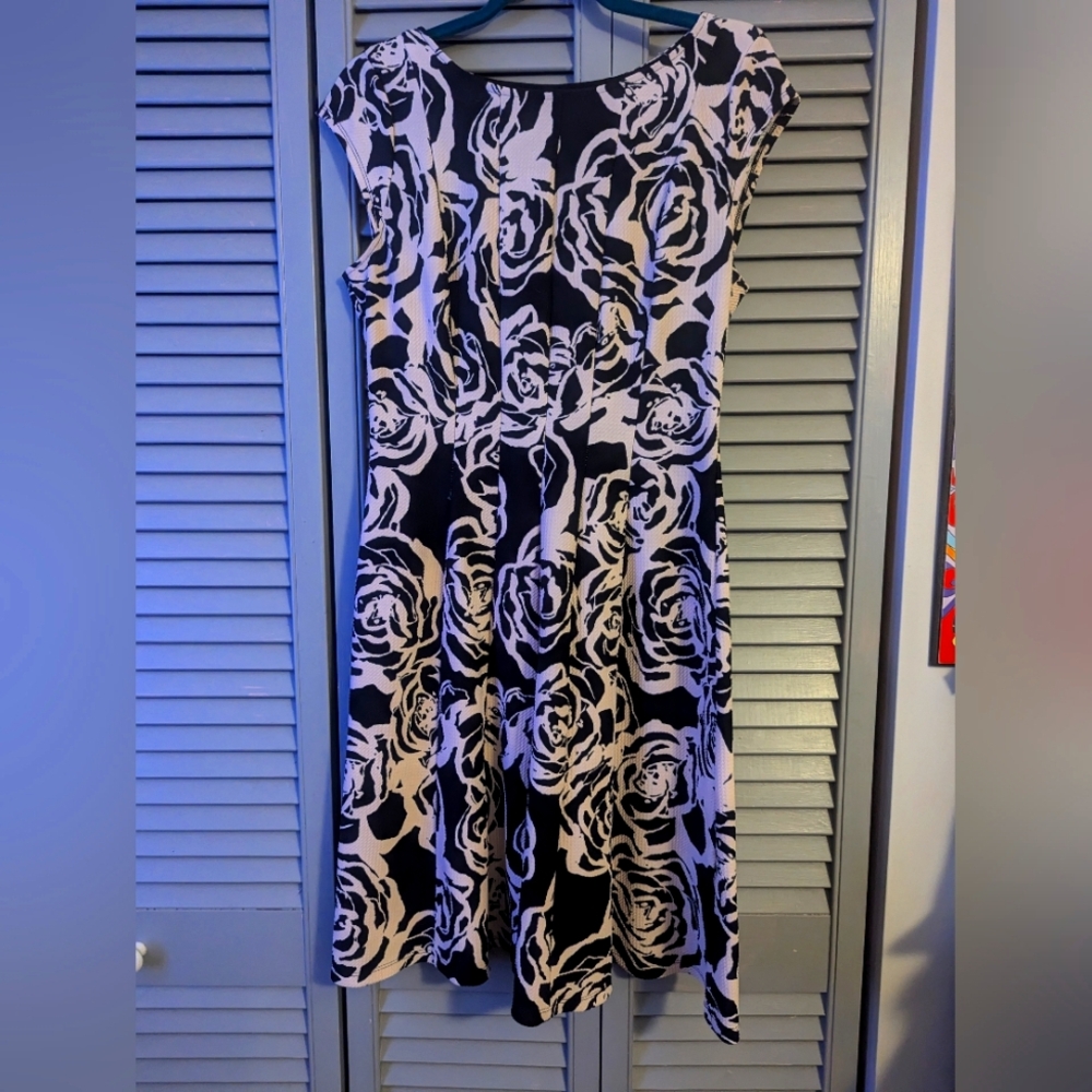 Elle Dress